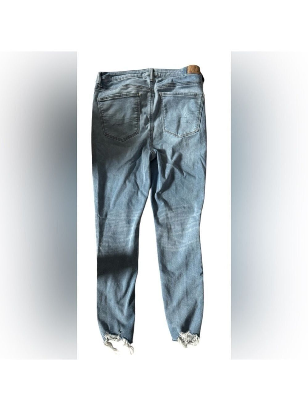 American Eagle women’s size 12 ripped jeans - Picture 3 of 8